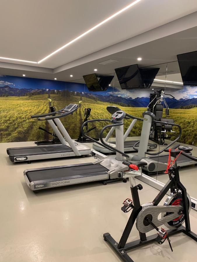 Sporthotel Rosatti Dimaro Dış mekan fotoğraf